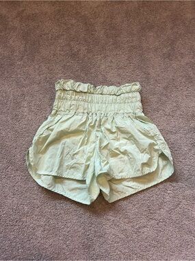 Free people movement- High-Waist Ruffled Elastic Waist Shorts - Light Mint